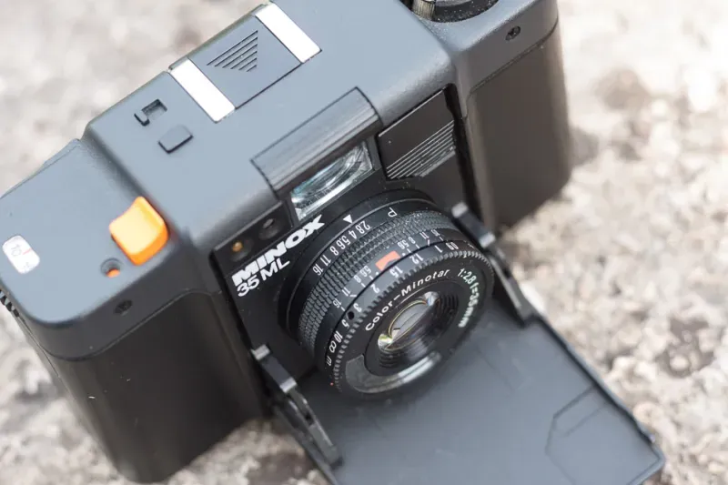 Minox 35 ML top lens