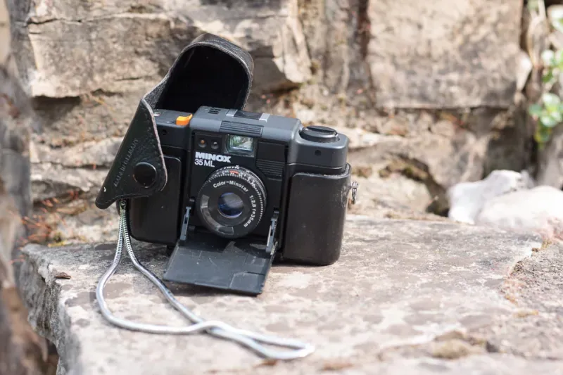 Minox 35 ML front