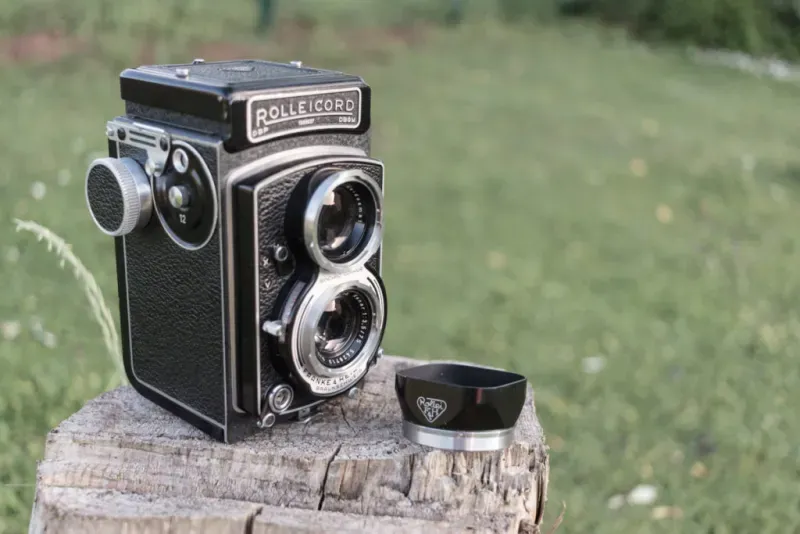 rolleicord with the hood