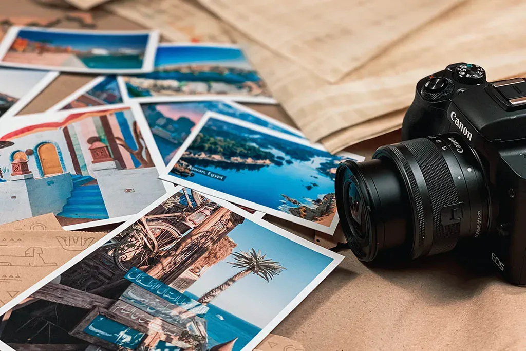 Canon mirrorless camera