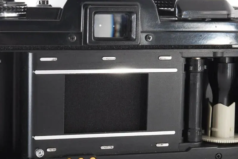 Minolta X-700 shutter