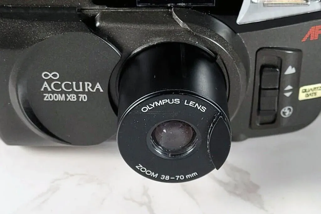 Olympus Accura Zoom XB 70 lens