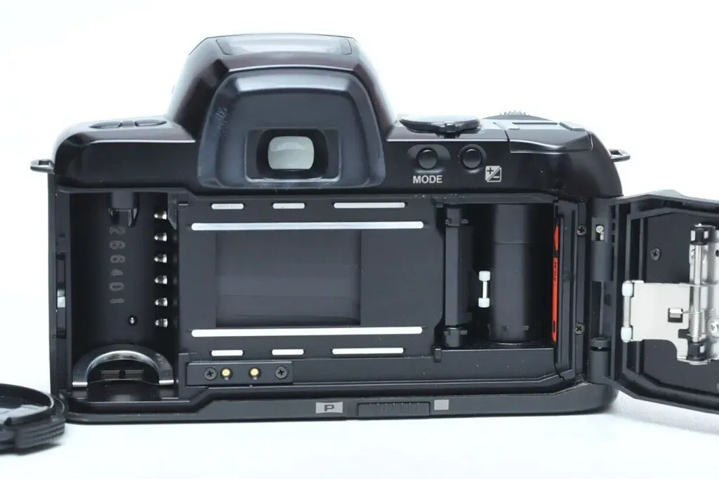 Pentax PZ-70 rear, shutter blades, open back