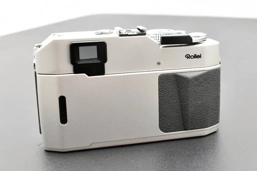 Rollei 35 RF rear view