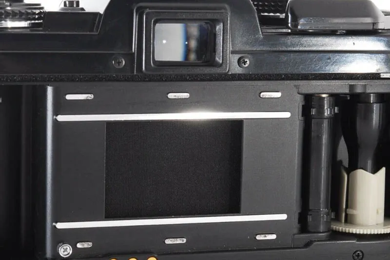 Minolta X-700 shutter