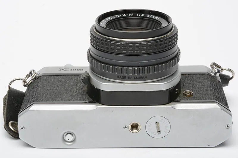 pentax k1000 bottom