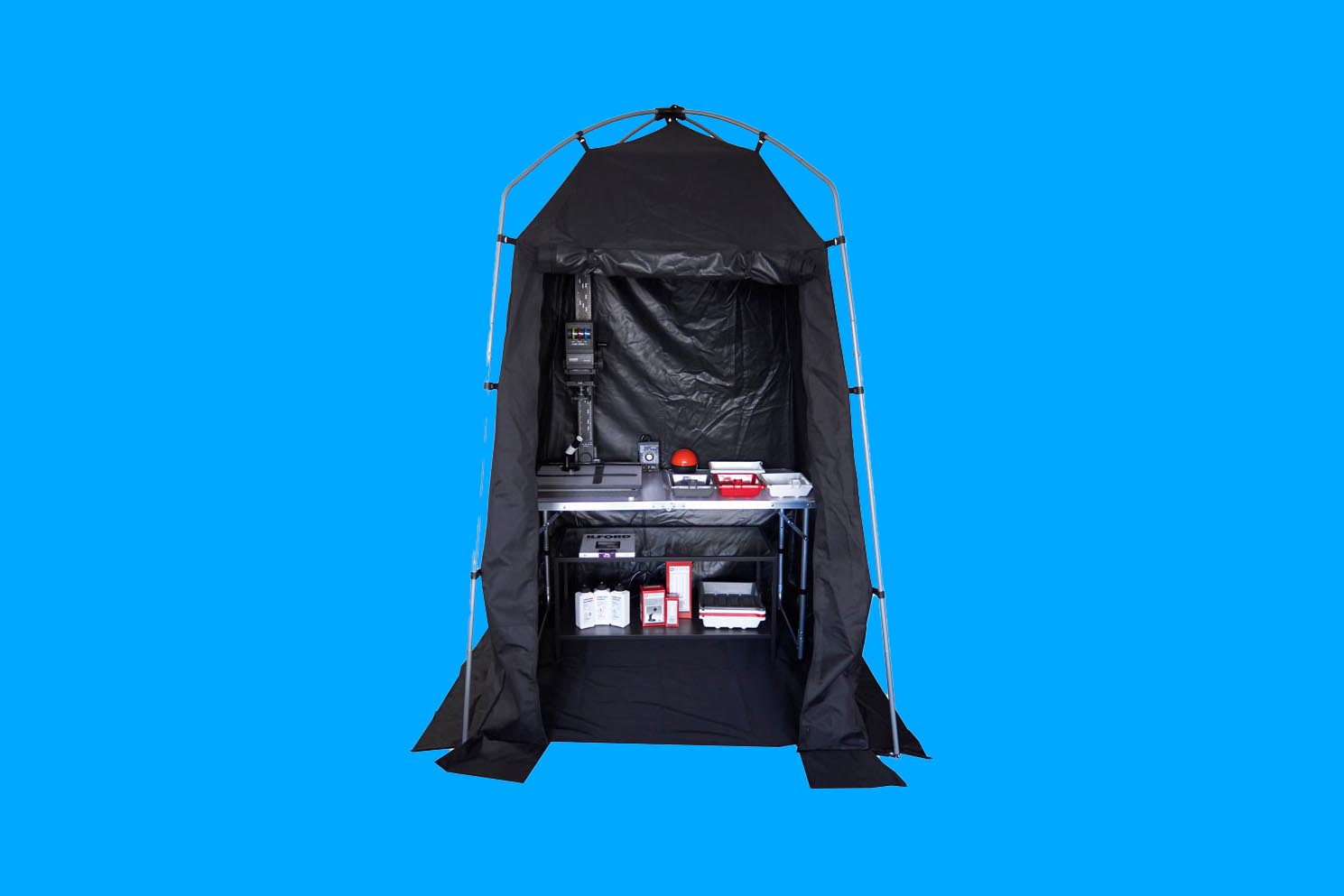 Ilford launches a portable Darkroom for 2022