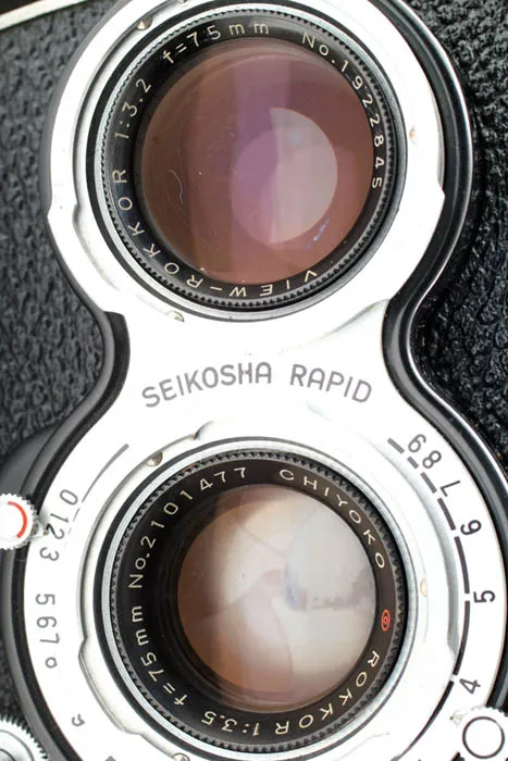 Minolta Autocord lens