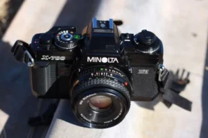 Minolta X-700 Review: The camera for professionals and beginners