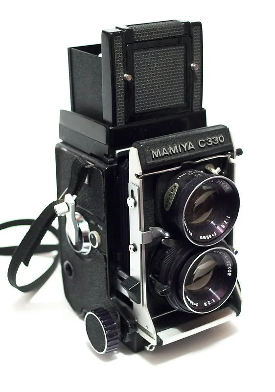 mamiya c330 camera