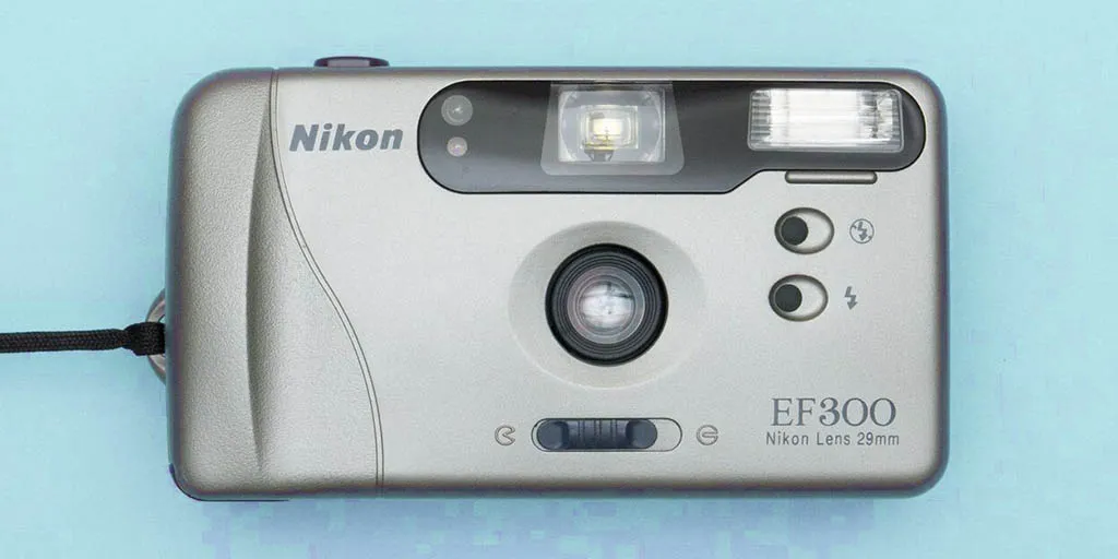 Nikon EF300 front