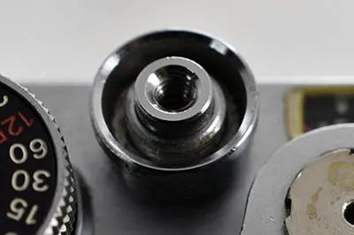 Mechanical shutter release button