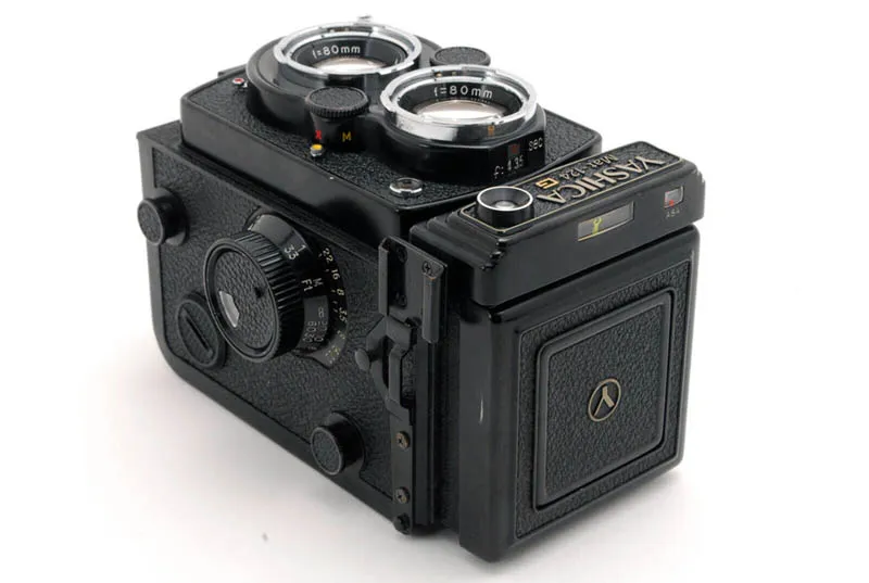 yashica mat 124g top