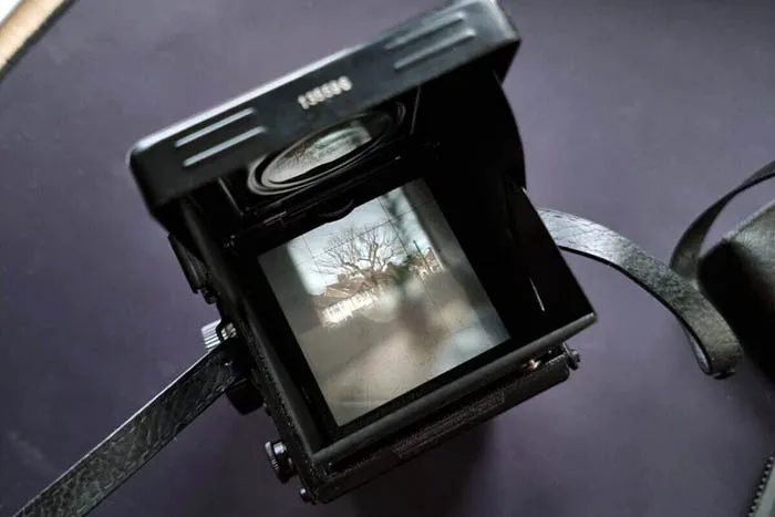 Yashica Mat 124g viewfinder